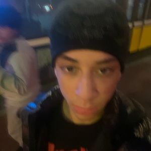 Meet your Posher, Scauzer